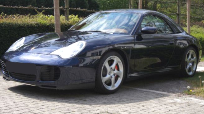 996